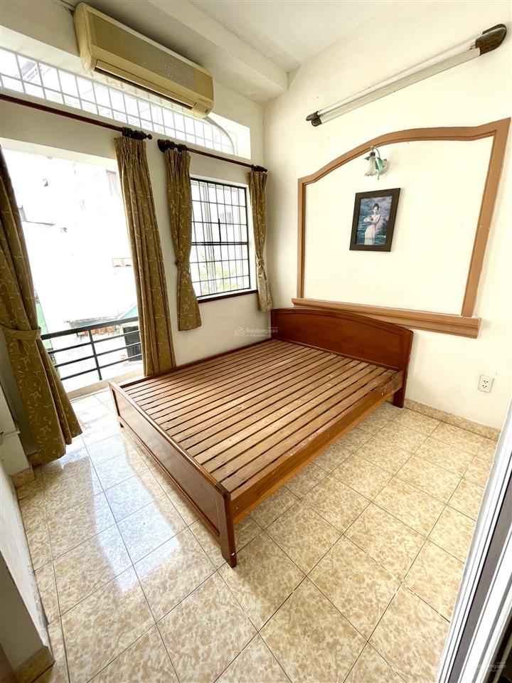 Nhà nguyễn văn trỗi, phú nhuận 40m2  3 tầng btct  2pn  2wc chỉ 4.65tỷ