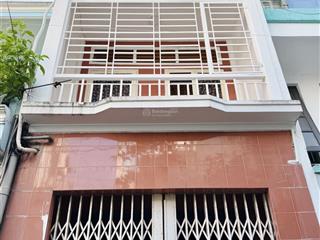 Bán nhà hẻm xe tải huỳnh văn bánh p12 phú nhuận 33m2 (3.1 x10) 2 tầng 2pn 2wc 6.4tỷ