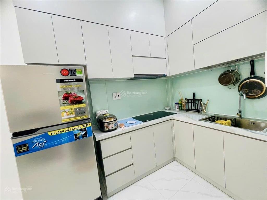 Bán nhà hẻm xe tải huỳnh văn bánh p12 phú nhuận 33m2 (3.1 x10) 2 tầng 2pn 2wc 6.4tỷ