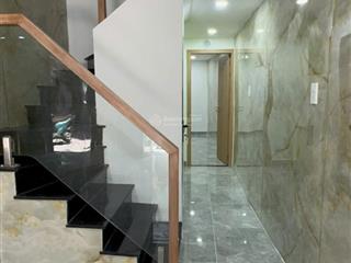 Nhà mới ngay cầu kiệu phú nhuận 10m ra mt phan đình phùng 32m2 2 tầng 3 pn 3wc
