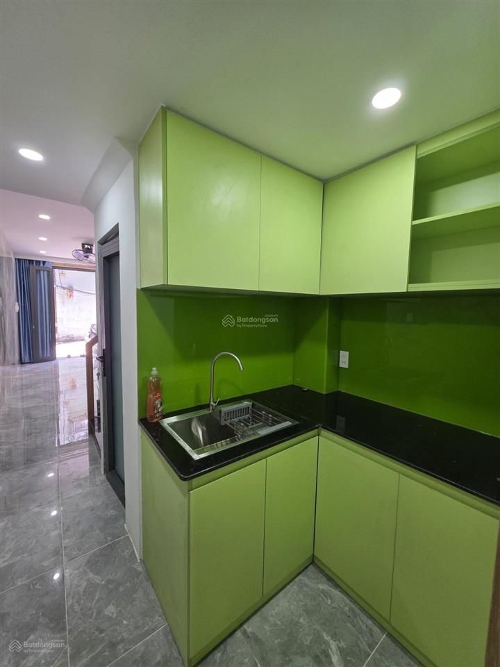 Nhà mới ngay cầu kiệu phú nhuận 10m ra mt phan đình phùng 32m2 2 tầng 3 pn 3wc