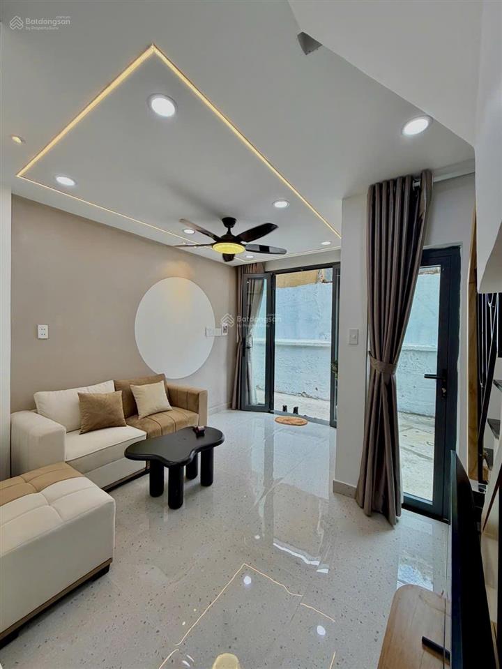 4tỷ  nhà sát mt nguyễn văn trỗi phú nhuận cách sân bay tsn 1km  19.4m2  3tầng 4pn nhà mới ở ngay