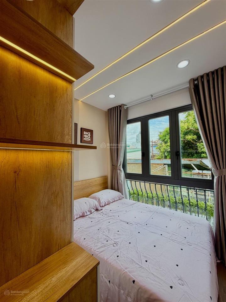 4tỷ  nhà sát mt nguyễn văn trỗi phú nhuận cách sân bay tsn 1km  19.4m2  3tầng 4pn nhà mới ở ngay