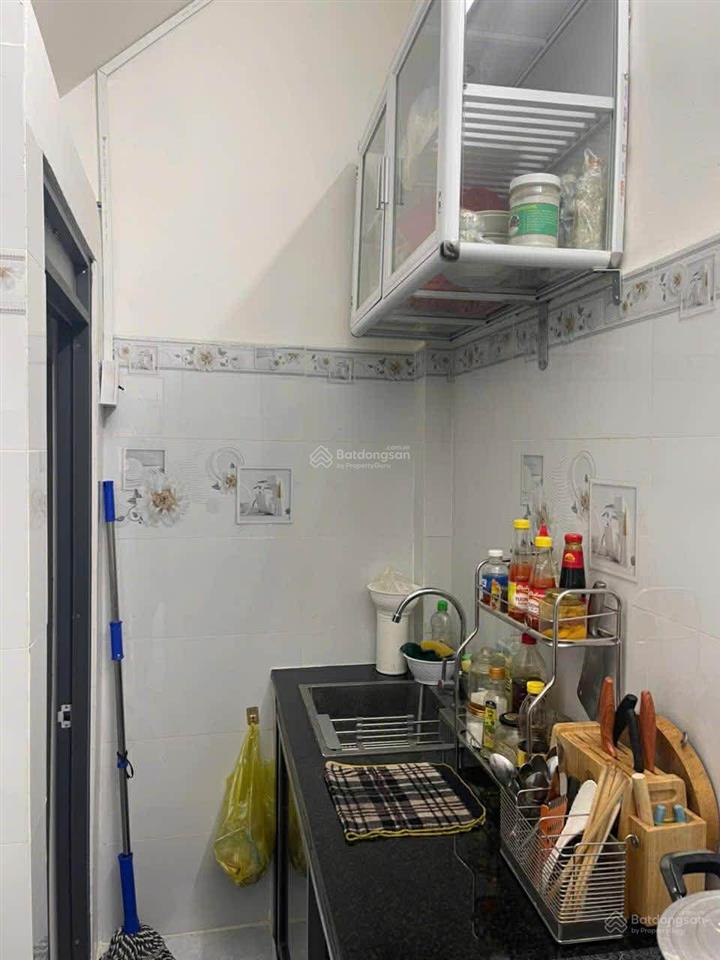 Bán nhà huỳnh tịnh của q3 sát mặt tiền 22m2  2 tầng chỉ 3,75 tỷ