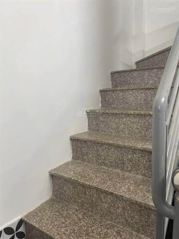 Bán nhà huỳnh tịnh của q3 sát mặt tiền 22m2  2 tầng chỉ 3,75 tỷ