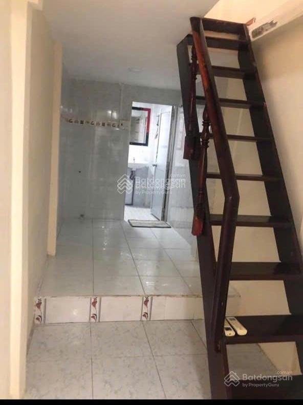 Bán gấp nhà hxh trần quang diệu q3  22.1m²  2 tầng  dòng tiền 7tr/tháng chỉ 3.2 tỷ