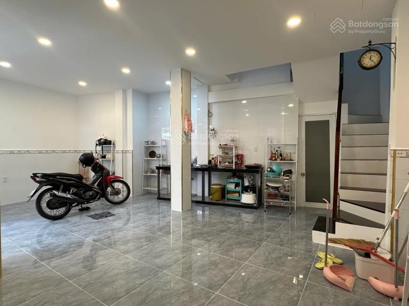 Nhà sát mt phan đình phùng phú nhuận 41m² (6x7.5)  2 tầng dòng tiền 11tr/tháng chỉ 5.5 tỷ