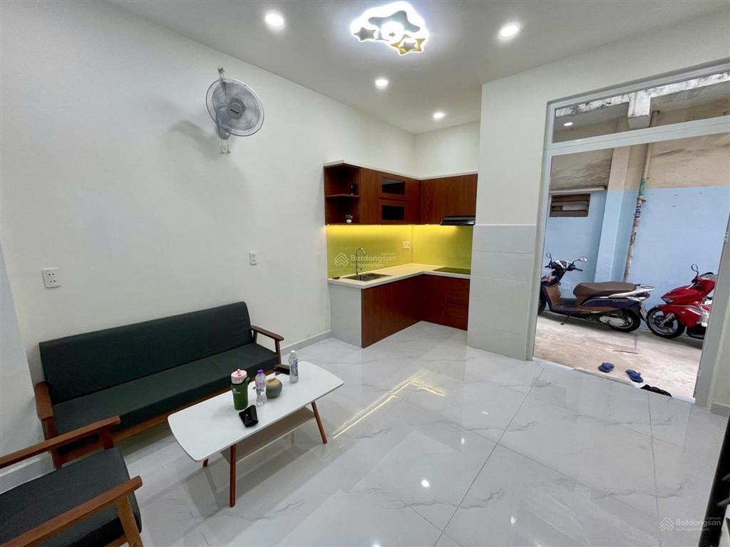 Bán nhà sát trường chinh giao bình giã 4 tầng 3pn 3wc mới ở ngay
