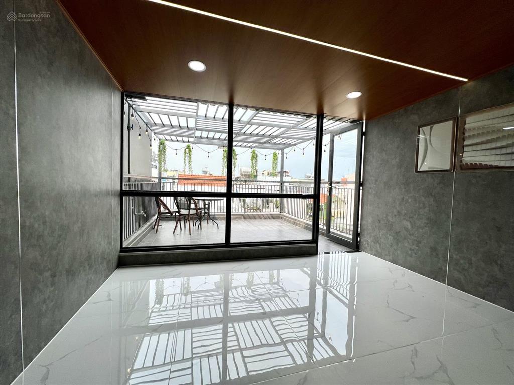 Bán nhà huỳnh văn bánh, phú nhuận 5 tầng  4pn  4wc  giá 7.15 tỷ