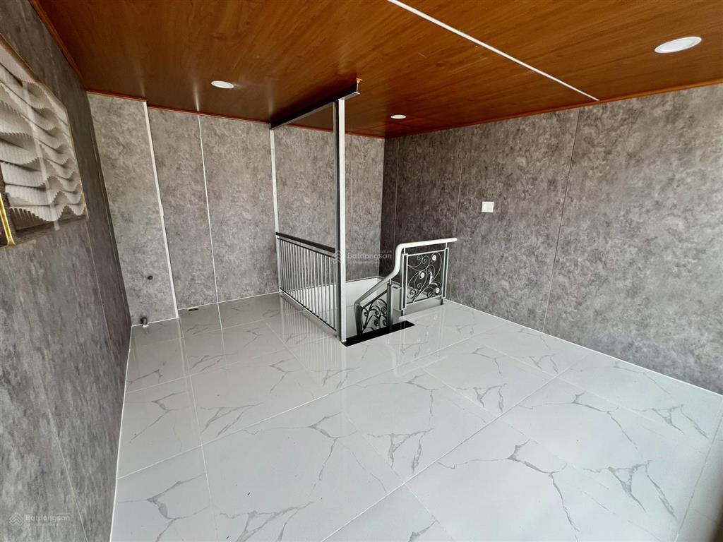 Bán nhà huỳnh văn bánh, phú nhuận 5 tầng  4pn  4wc  giá 7.15 tỷ