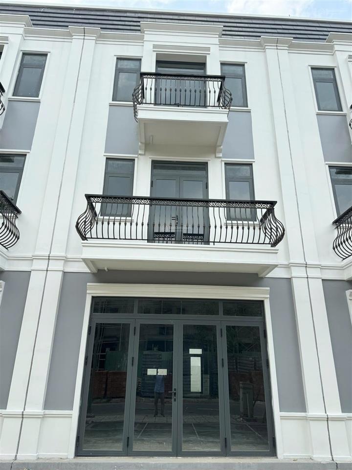 Bán biệt thự 4pn, 5wc, 100m2 tại nhà số 10, lkb.08, chánh mỹ, 4,3 tỷ