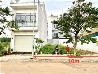 Bán đất 100m2 gần đường 30/4, p long nguyên, giá tốt 899 triệu vnd