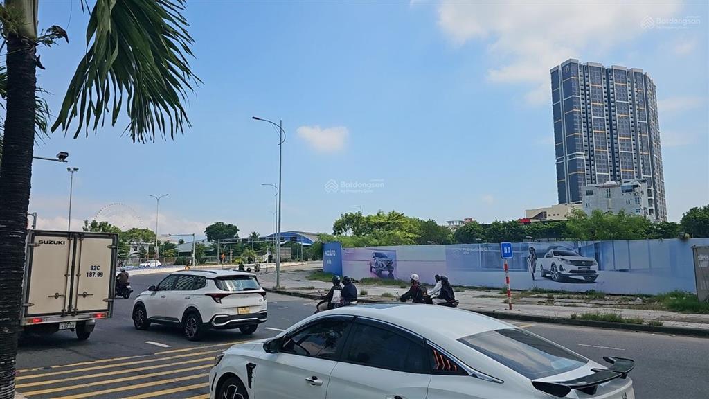 Quỹ đất vip mặt tiền đường 2/9 hải châu đà nẵng city 30 tỷ 220m2 mặt tiền 9m