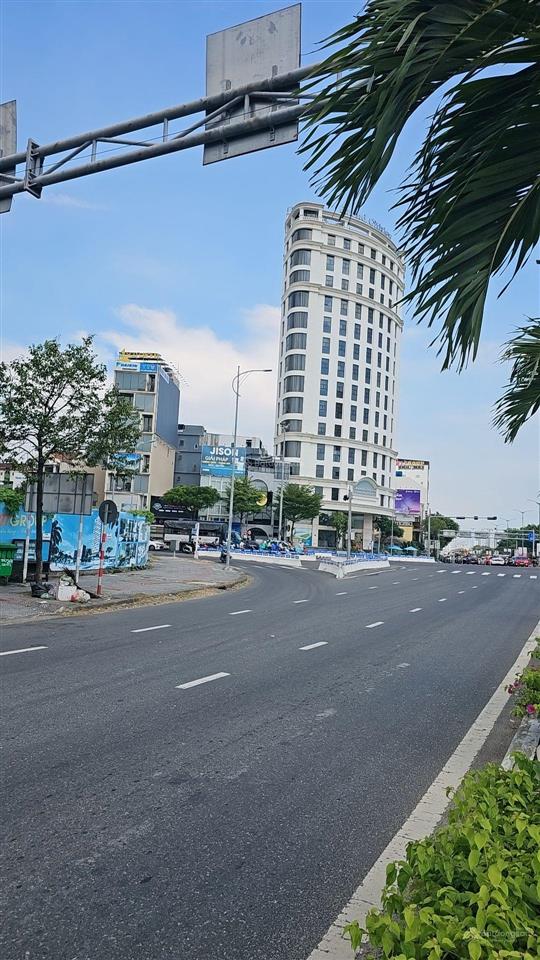 Quỹ đất vip mặt tiền đường 2/9 hải châu đà nẵng city 30 tỷ 220m2 mặt tiền 9m