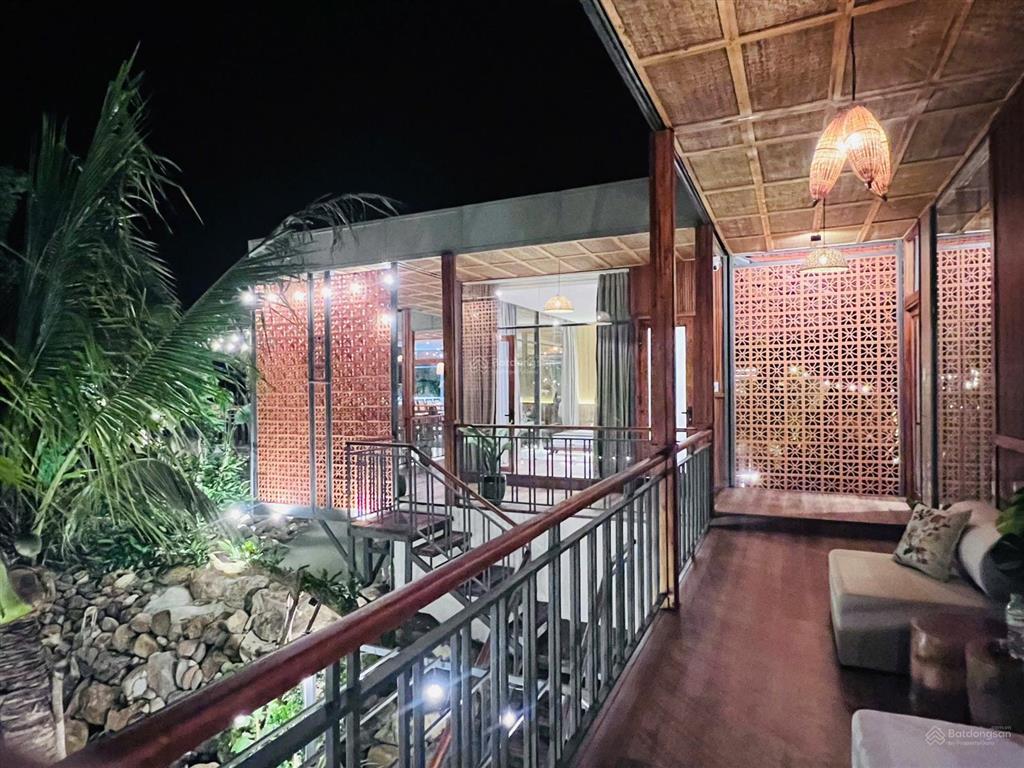 Bán villa farm diên lạc
giá cực yêu thương 2,8tr/m2 = 9tỷ 380 triệu đồng.