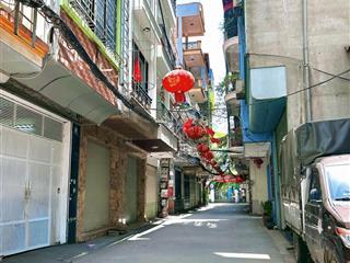 Bán nhà lê văn hiến, đông ngạc, học viện tài chính, 30m2, 5 tầng, ô tô, 5 tỷ giá cực tốt