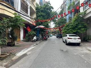 Bán nhà cổ nhuế, tây thăng long, cv hoà bình, 35m2, 5t, ô tô, 7 tỷ giá cực tốt