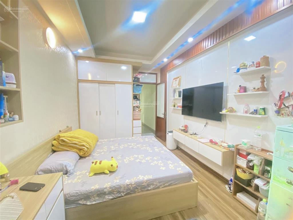 Bán nhà cổ nhuế, tây thăng long, cv hoà bình, 35m2, 5t, ô tô, 7 tỷ giá cực tốt