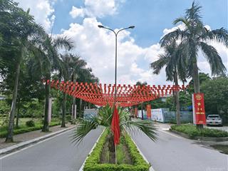 Bán nhà tăng thiết giáp, cổ nhuế, đông ngạc, học viện cảnh sát, 5 tầng, 30m2, ô tô, 5.9 tỷ