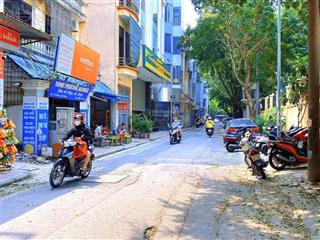 Mặt phố phùng chí kiên  lô góc đỉnh cao  8 tầng  thang máy  sẵn dòng tiền khủng  giá 6x tỷ