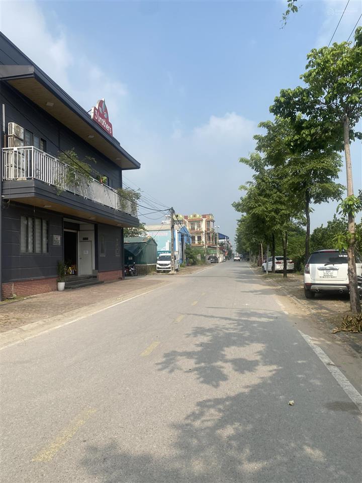 Bán nhà tại lương nỗ, tiên dương, 130m2, 3 tầng, ô tô vào nhà, gần hồ điều hồ điều hoà, giá 6 tỷ