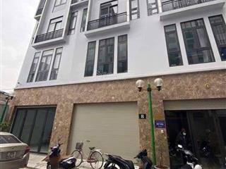 Liền kề tô hiệu kinh doanh sầm uất, ngay chân chung cư