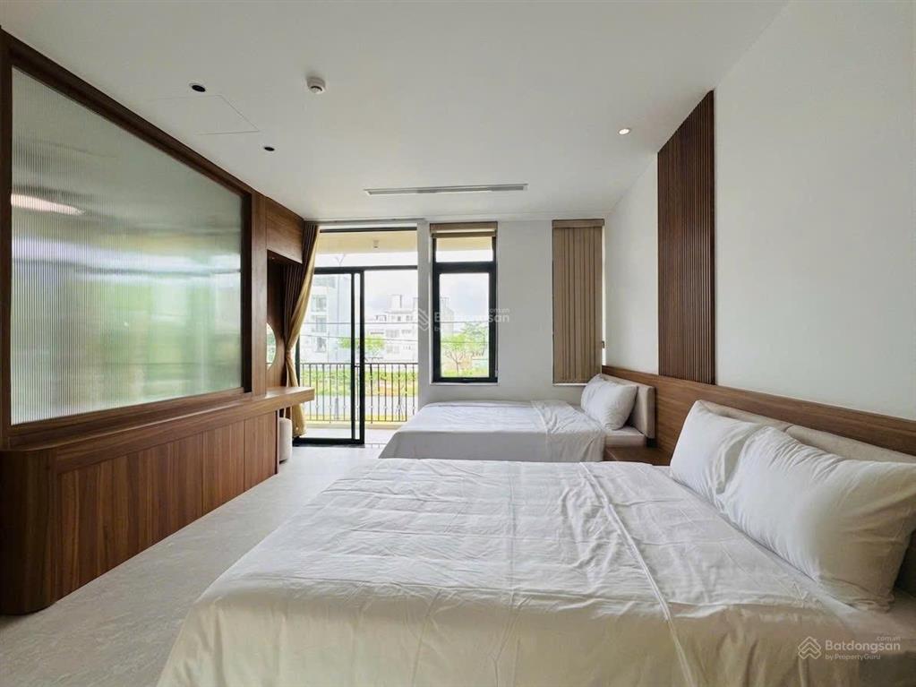 Cần cho thuê villa 3 tầng mặt tiền minh mạng  gần crow