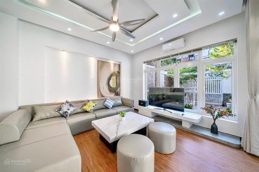 Cho thuê villa ngay khu phố hàn quốc