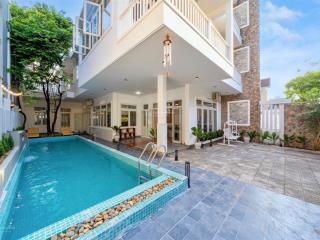 Cho thuê villa ngay khu phố hàn quốc