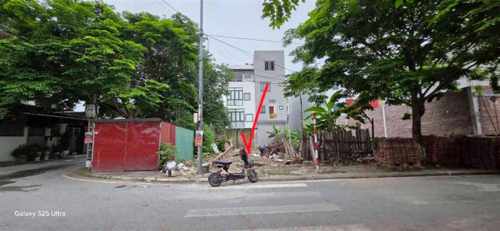 Đỗ Đại Uyên - Bắc Ninh Nhỉnh 4.x tỷ phân lô 90m2 Mt 4,5m sâu 20m đường trước nhà 8m vỉa