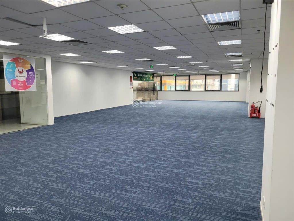 Bql cho thuê vp giá tốt toà cmc tower 11 duy tân. dt 500m2 có thể cắt nhỏ, giá từ 220k/m2/tháng