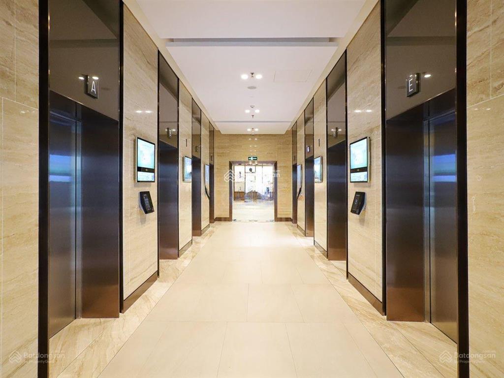 Cđt cho thuê vp hạng a giá sốc tại toà lancaster luminaire đường láng. dt 900m2 có thể chia nhỏ