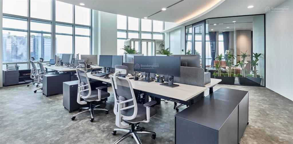 Cho thuê vp giá tốt tại toà nhà 101 láng hạ, đống đa. dt 200m2 có thể chia nhỏ theo nhu cầu