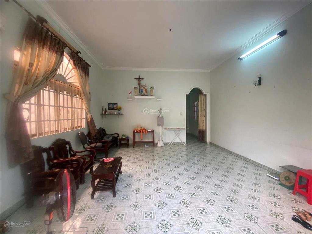 Bán nhà mặt tiền đường tam châu