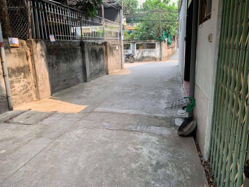 	bán mảnh đất đẹp diện tích 40m2, mặt tiền 4,2m vân côn hoài đức