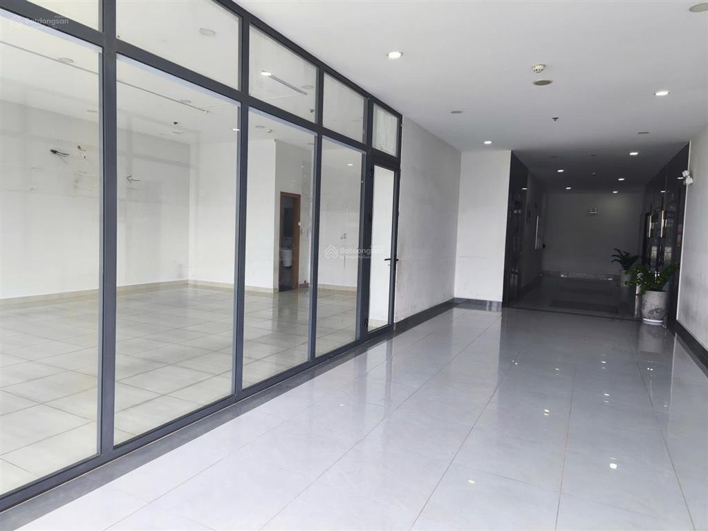 Cần bán shophouse đã có sổ vào kinh doanh ngay