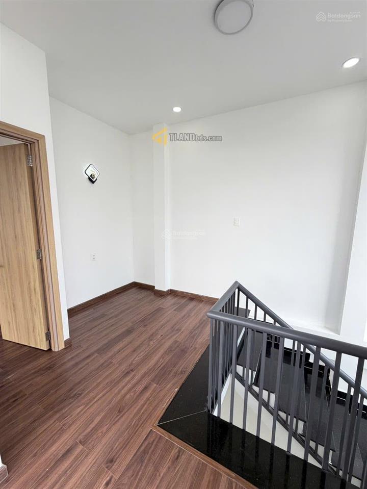 Bán nhà phố an dương vương, p2, đà lạt, 3,95 tỷ, 70,8 m2, 2 tầng, 3 phòng giá siêu hời