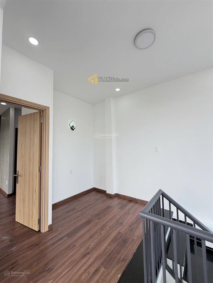 Bán nhà phố an dương vương, p2, đà lạt, 3,95 tỷ, 70,8 m2, 2 tầng, 3 phòng giá siêu hời
