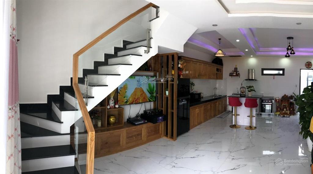 Bán nhà phố tại vạn thành, p5, đà lạt 4,8 tỷ, 80m2, 4pn, 4wc