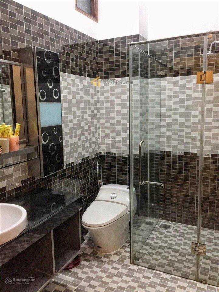 Bán gấp ks phan đình phùng, đà lạt 4 tầng, 8p, 9wc, 82.5m2 giảm từ 14,5ty xuống 11,5ty