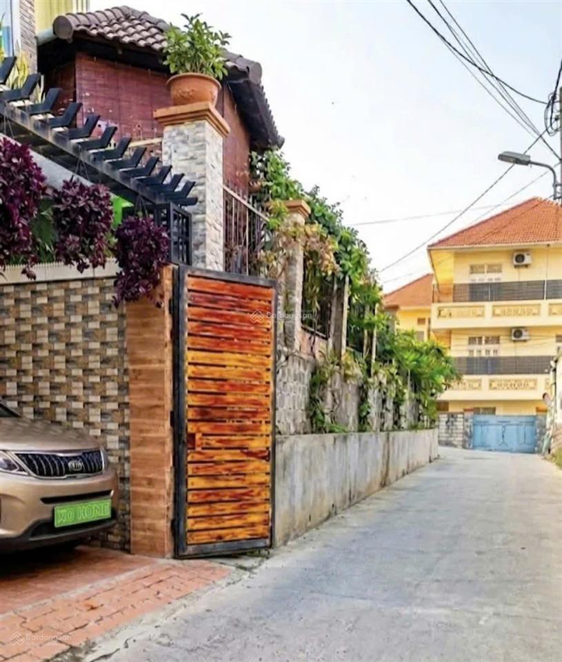 Bán nhà nguyễn trung trực, đà lạt, 94,5m2, 10,9 tỷ, 7p, 8wc, 4 tầng, có thể kinh doanh homestay