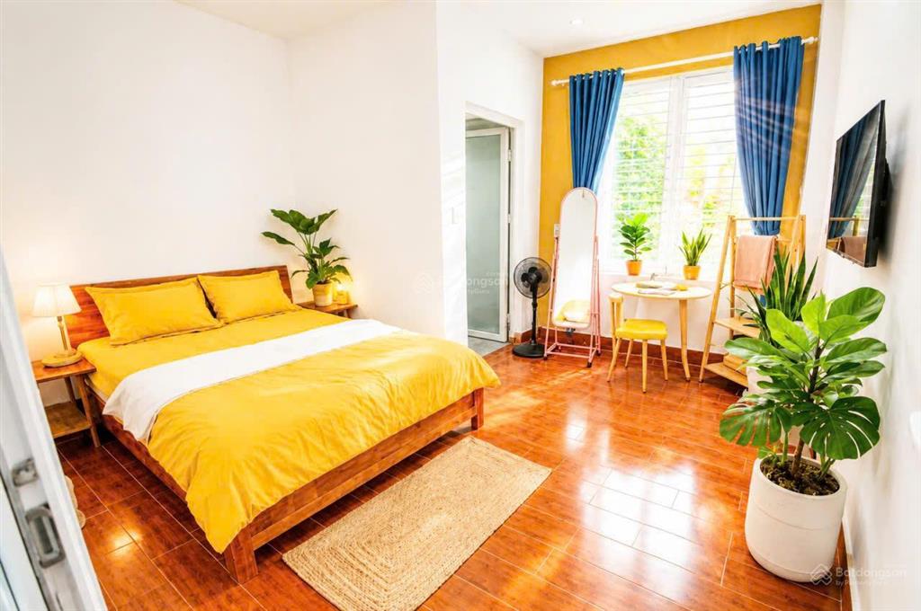 Bán nhà nguyễn trung trực, đà lạt, 94,5m2, 10,9 tỷ, 7p, 8wc, 4 tầng, có thể kinh doanh homestay