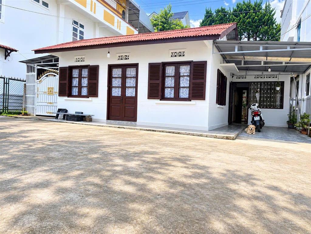 Bán nhà trạng trình, đà lạt 18 tỷ, 268m2, 100% thổ cư view đẹp, cách hồ xuân hương 500m