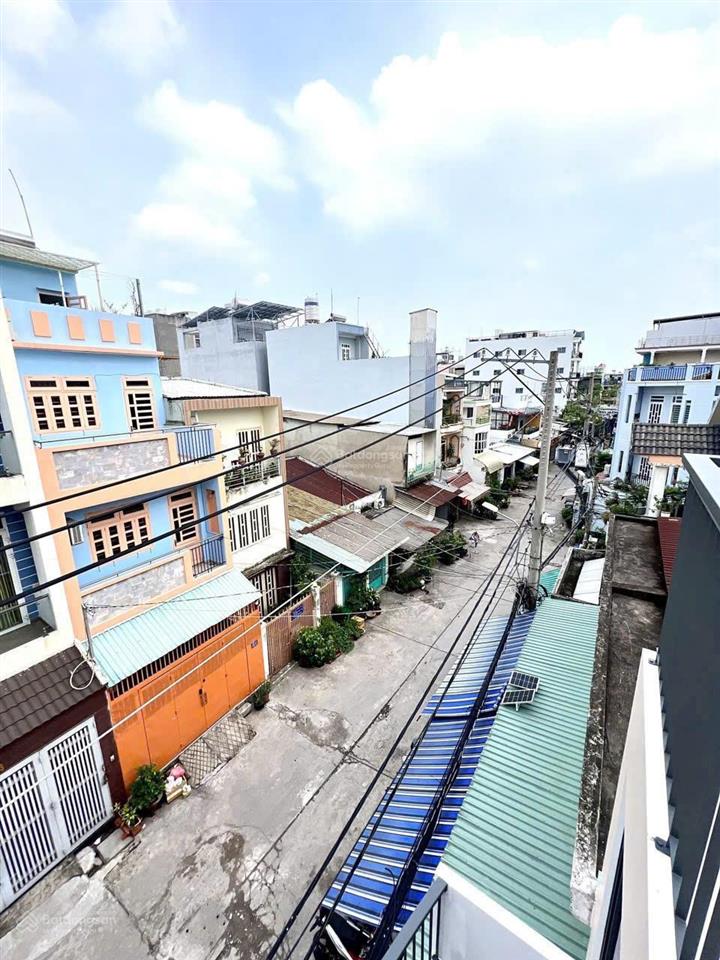 Tôi đang có căn nhà cần bán gấp đường trần bình trọng quận 10