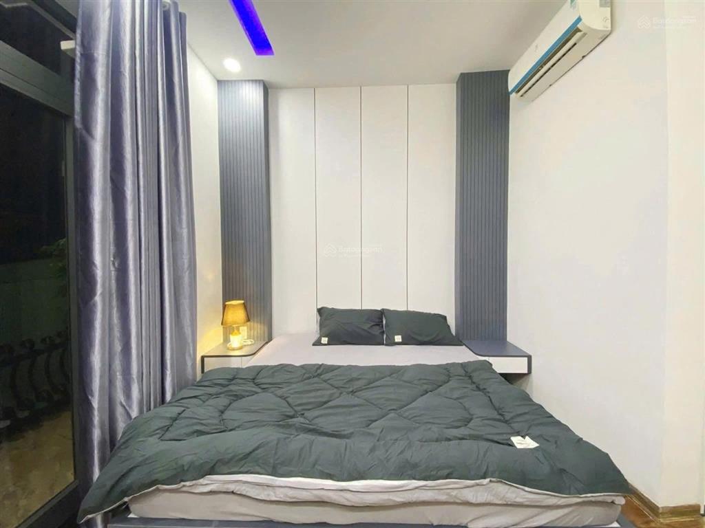 Cần bán gấp căn nhà đường trần khắc chân, phường tân định, quận 1. giá 3 tỷ 890
