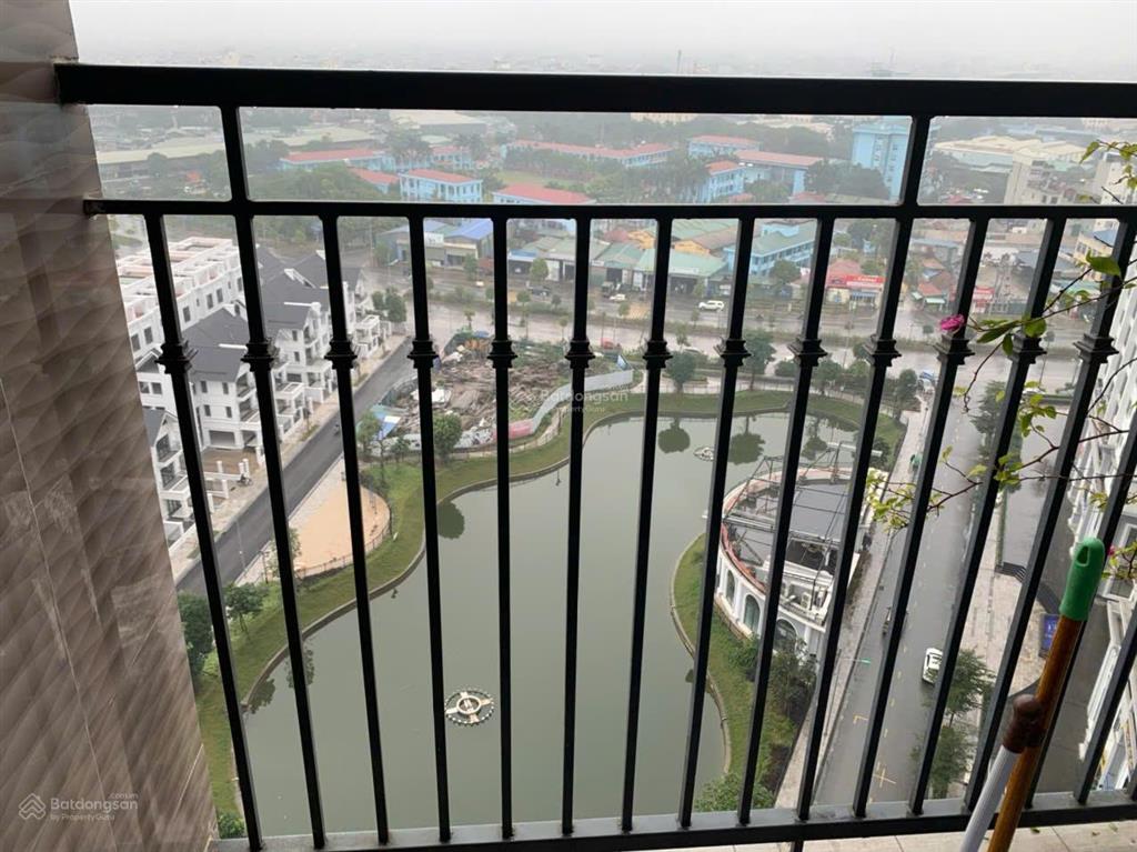 Chính chủ bán căn hoa hậu view hồ điều hòa