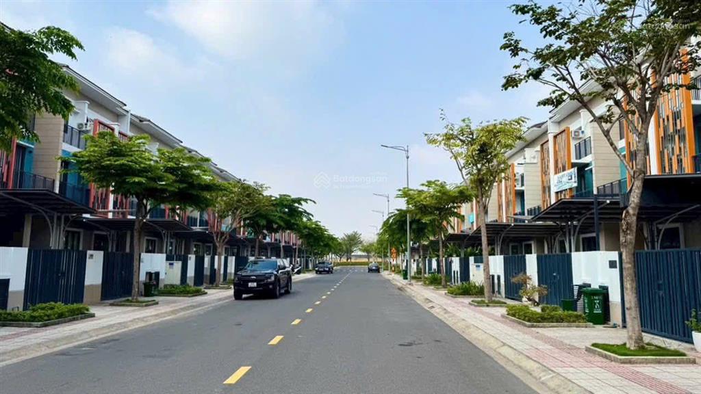 Bán biệt thự sun casa central, 3,28 tỷ vnd, 100m2, chỉ với giá ưu đãi
