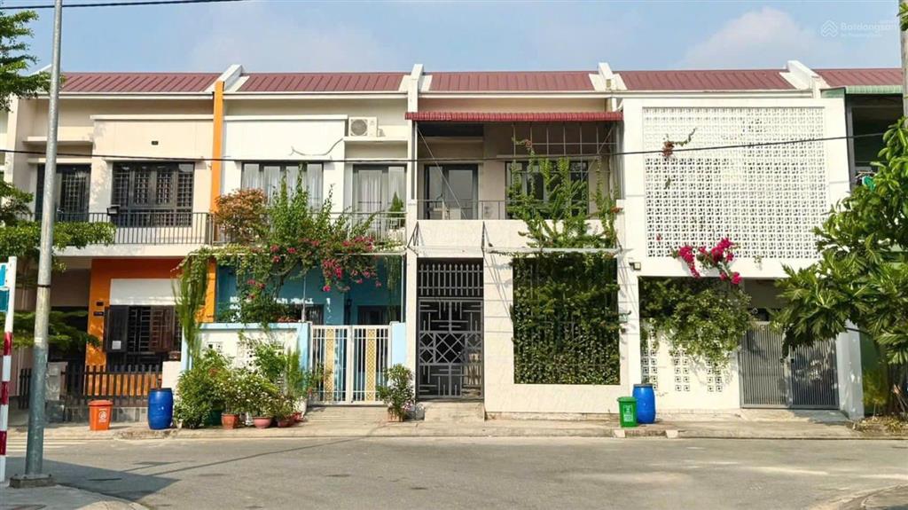 Bán nhà riêng tại oasis city, 1,7 tỷ, 80m2, 2pn, 2wc, 2 tầng