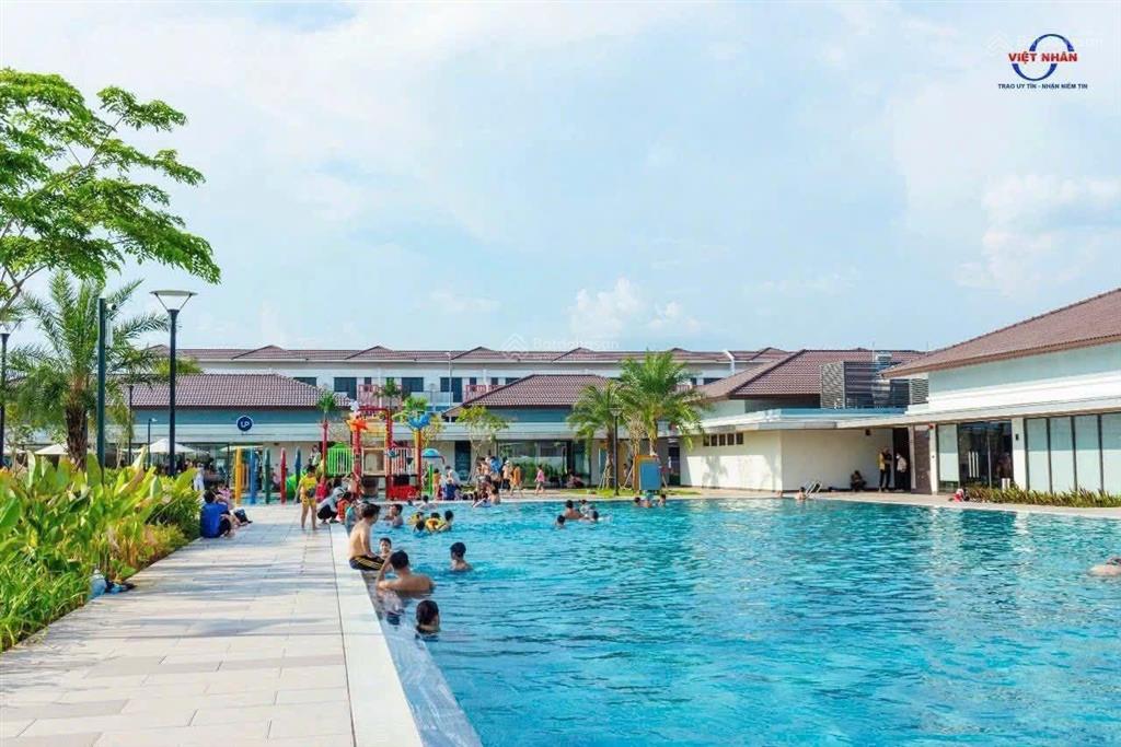Bán nhà phố tại sun casa central, 3,15 tỷ, 100m2, 3pn, 3wc, giá tốt