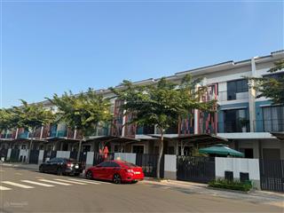 Bán bt sun casa central, 3,35 tỷ, 100m2, 3pn, 3wc, chính chủ, giá tốt